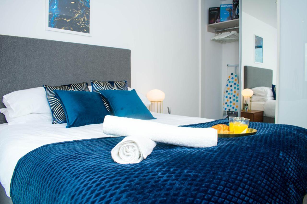 Exoticstay Apartments - Ultra Luxe Top Floor Suite - City Centre Apartment With Cube View - Smart 4K Tv With Ultrafast Wifi & Netflix ברמינגהאם מראה חיצוני תמונה